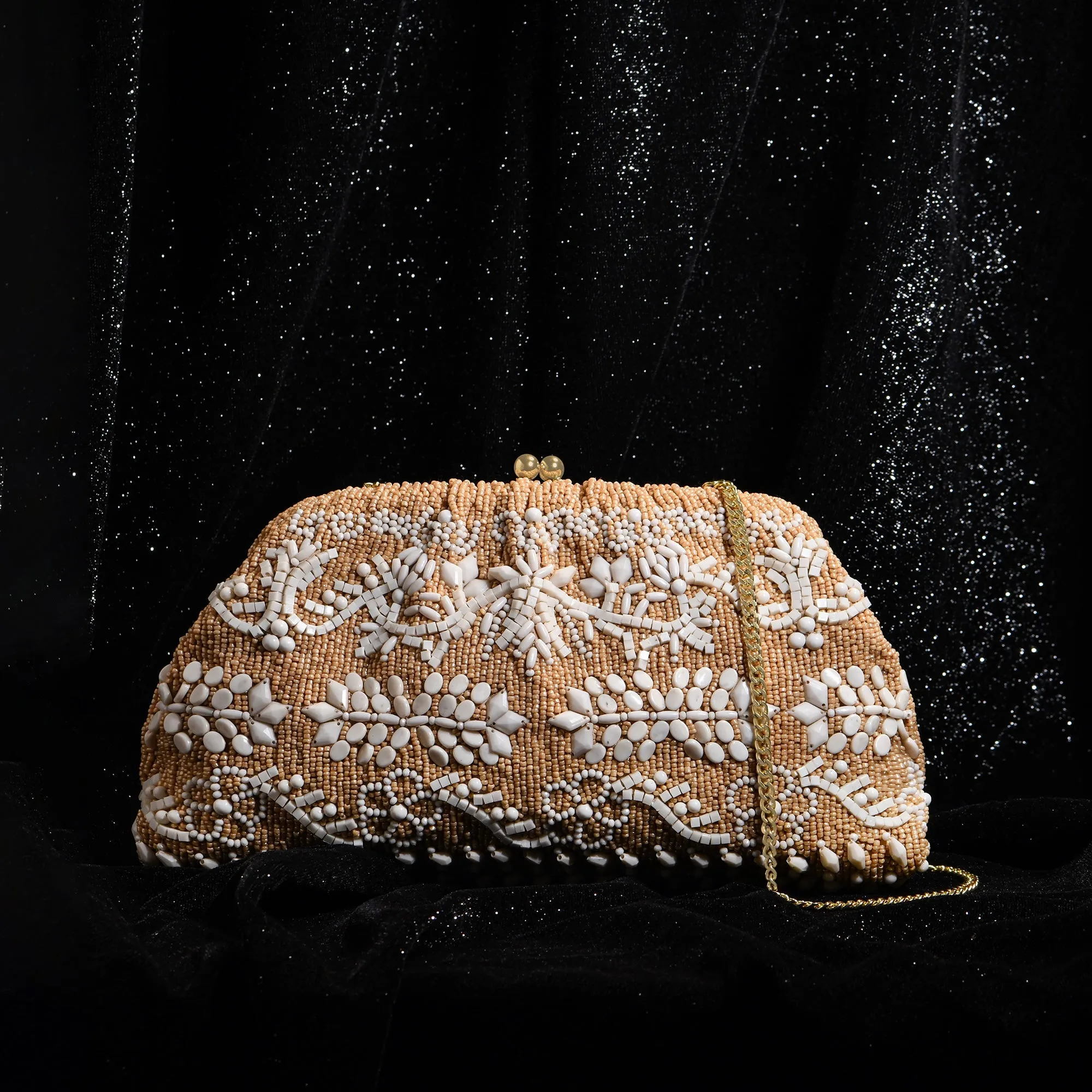 Accessorize London Women's Natural Beaded Clipframe Clutch Bag