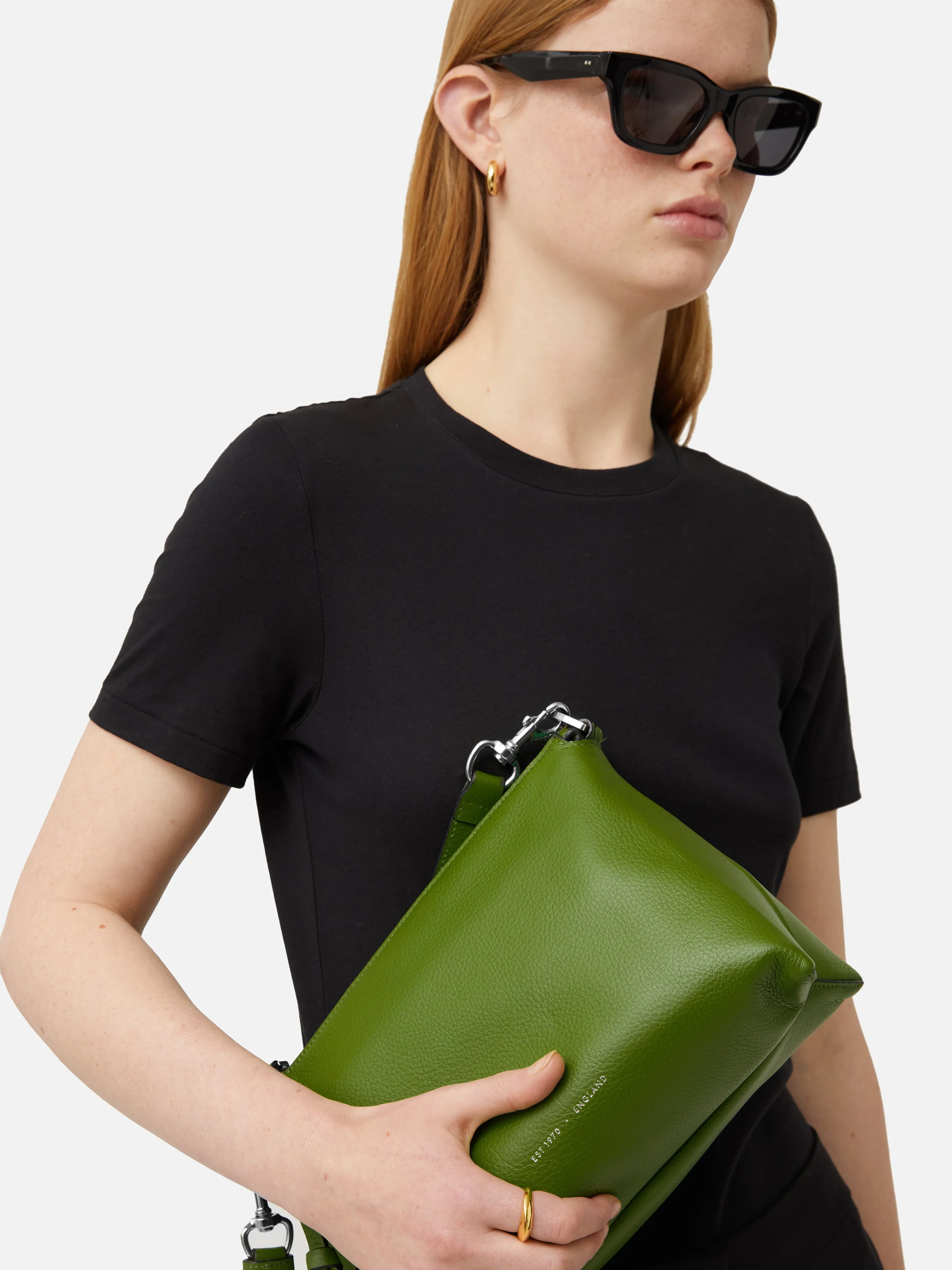 Ava Pebble Leather Crossbody | Green