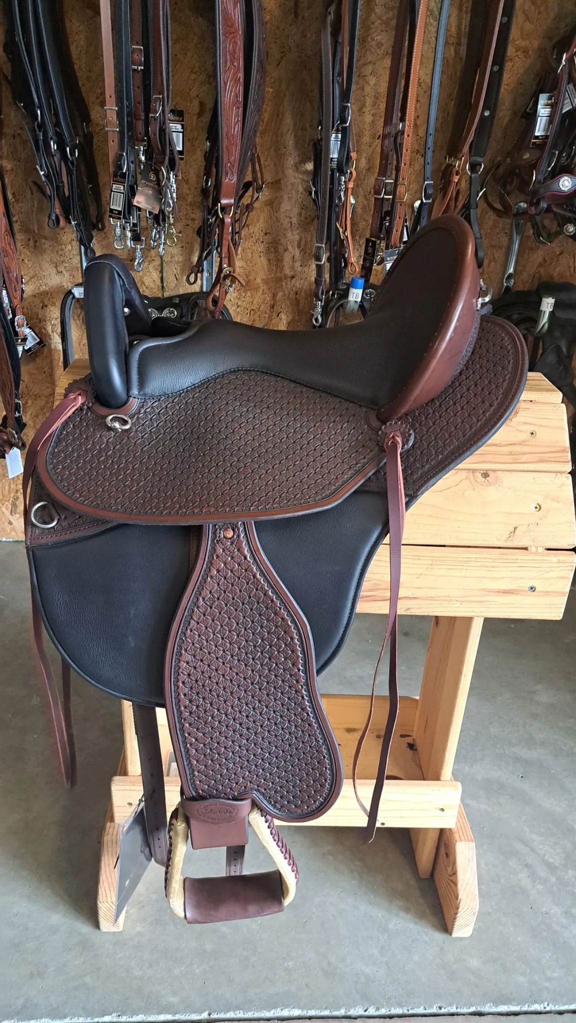 DP Saddlery Comfort Western 7653