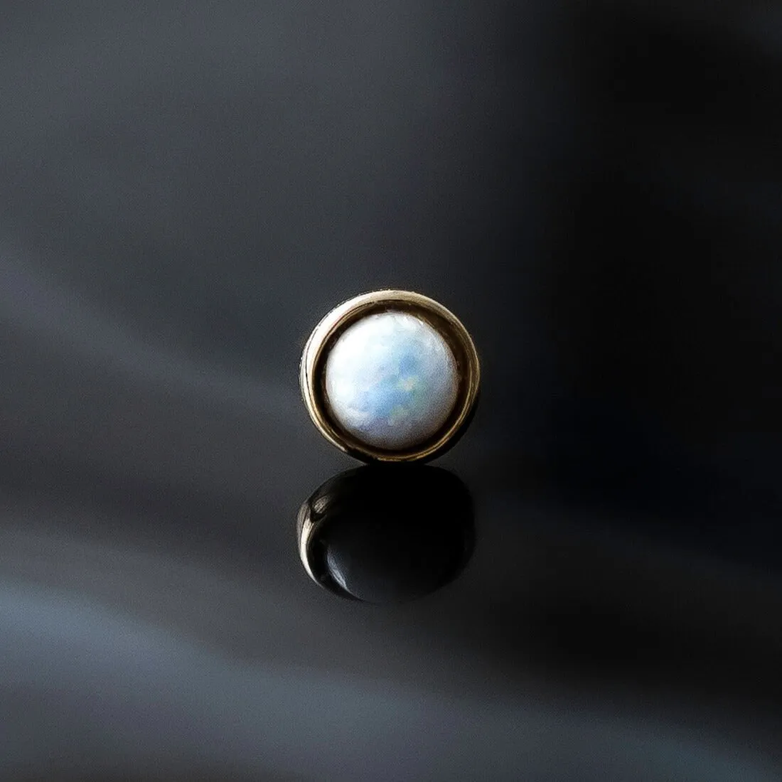 Opal Dew Threadless End (14K Gold)