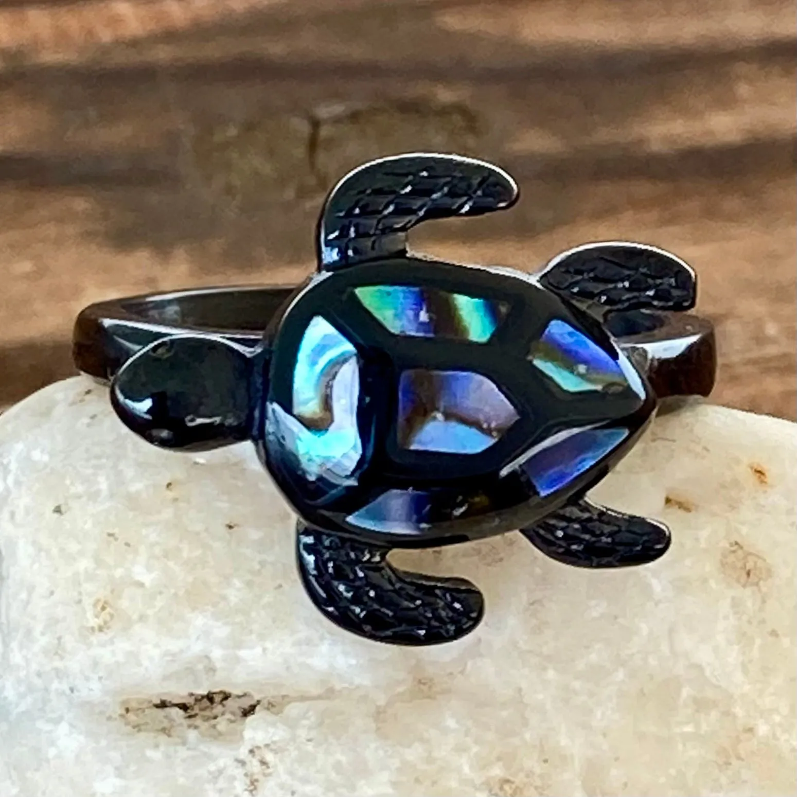 Sea Shell Turtle Ring - Black - R171